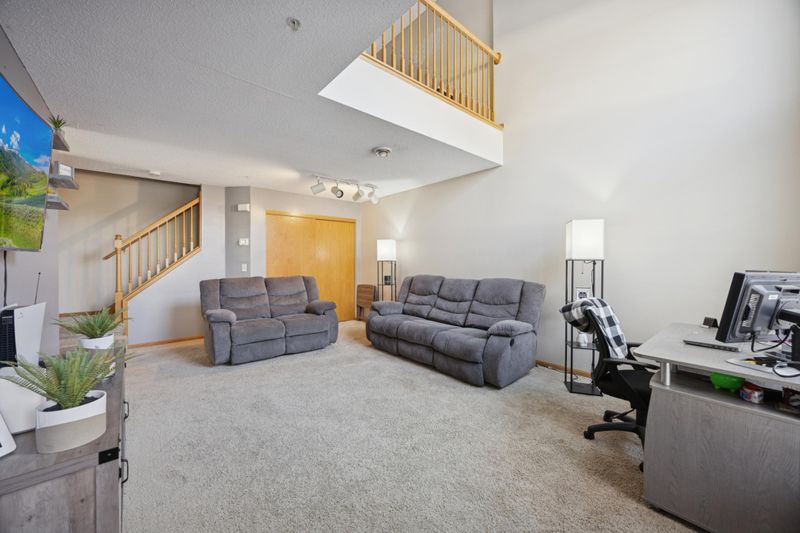 1166 100th Dr NE #C, Blaine, MN 55434