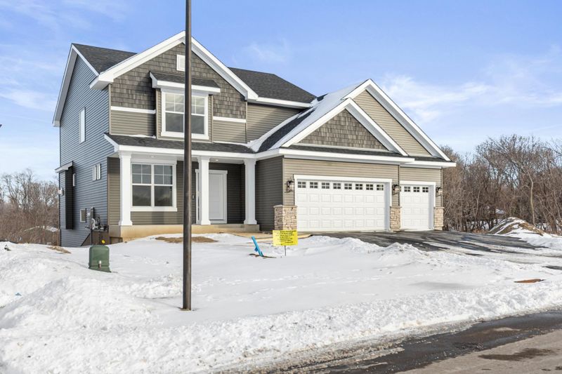 2009 Lusitano St, Shakopee, MN 55379