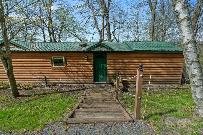 1651 Niles Ln N, Centuria, WI 54824