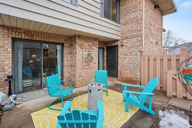 3670 Gettysburg Ave S #82, Saint Louis Park, MN 55426