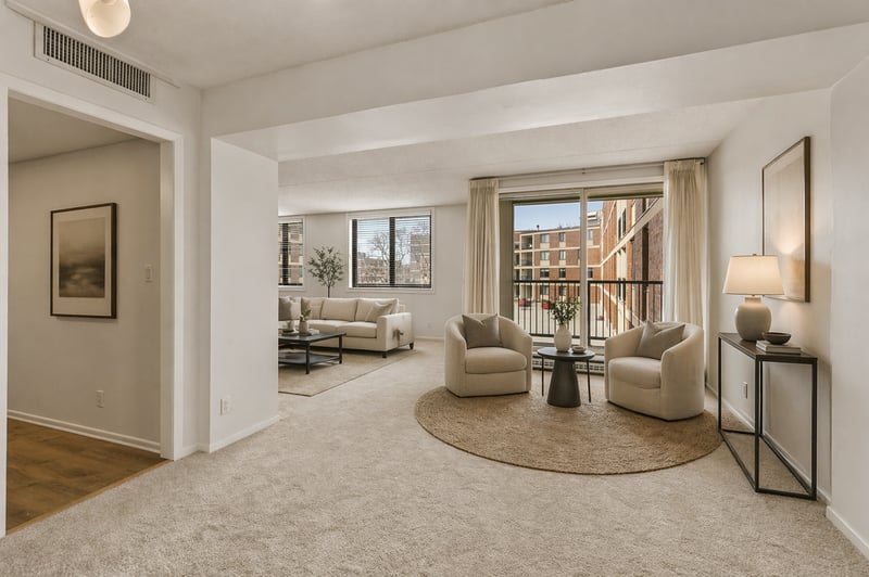 7200 York Ave S #220, Edina, MN 55435