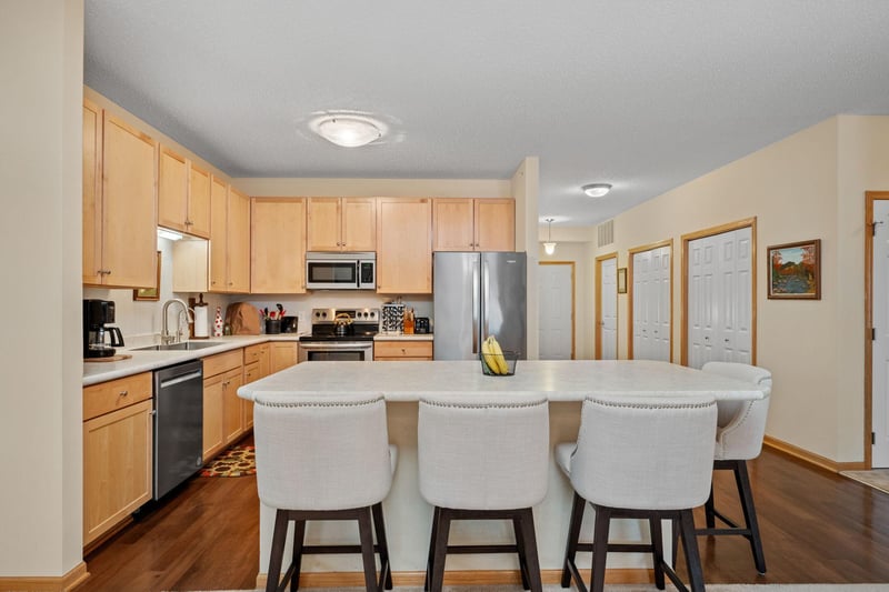 2150 Old School Rd #351, Mound, MN 55364