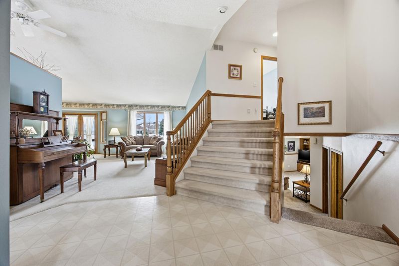 1609 40th Ave N, Moorhead, MN 56560