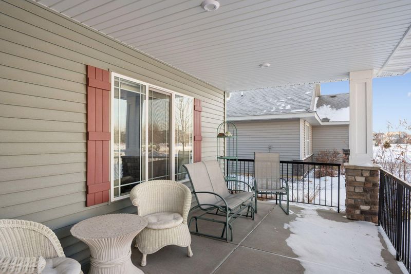 706 Roosevelt St S, Cambridge, MN 55008