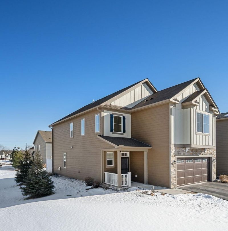 9965 Avocet St NW, Coon Rapids, MN 55433