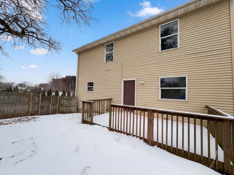 244 Point Douglas Rd N, Saint Paul, MN 55106