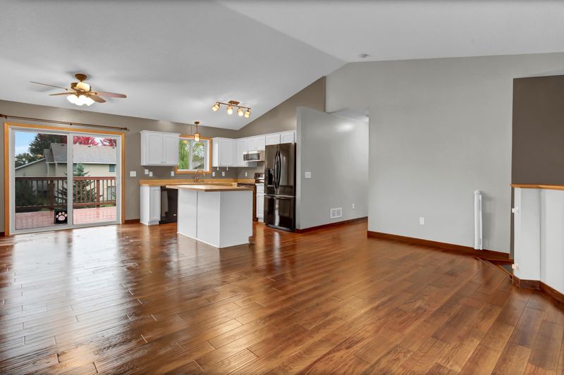 12966 8th Ave S, Zimmerman, MN 55398
