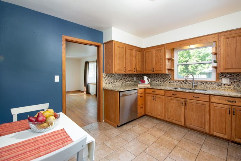130 Dillon Ave, Mankato, MN 56001