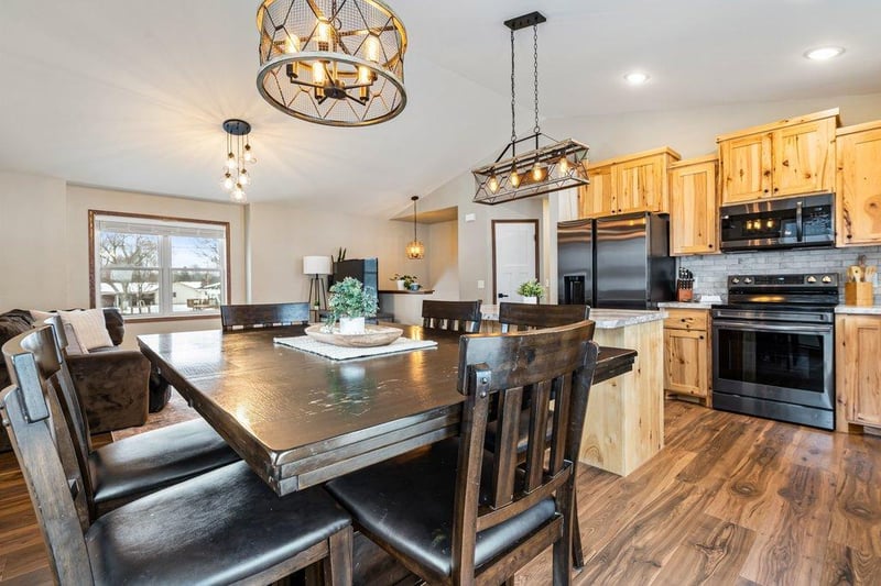 306 Dunn St, Colfax, WI 54730