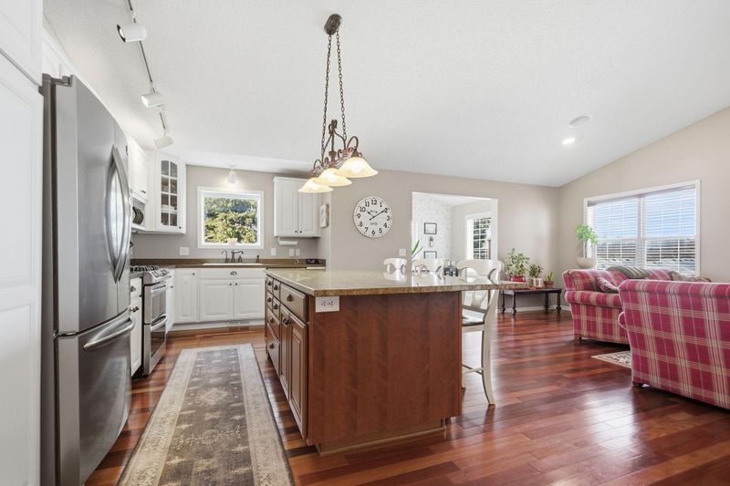 575 Bonita Cir, Delano, MN 55328