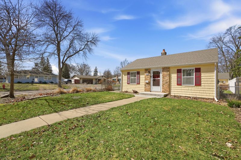 6944 Sheridan Ave S, Richfield, MN 55423