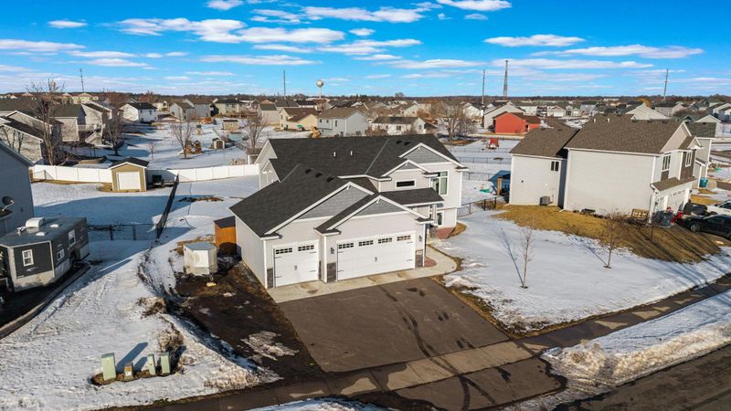 710 Lauren Ave, Clearwater, MN 55320