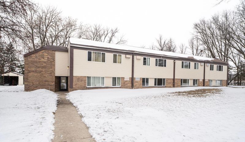 500 S 13th St, Olivia, MN 56277