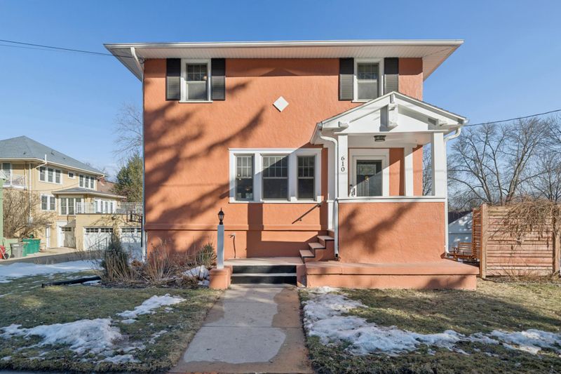 610 8th Ave SW, Rochester, MN 55902