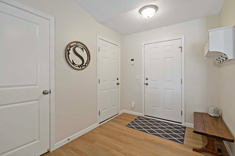 154 Hawaii St SE, Lonsdale, MN 55046
