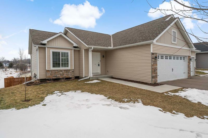 154 Hawaii St SE, Lonsdale, MN 55046