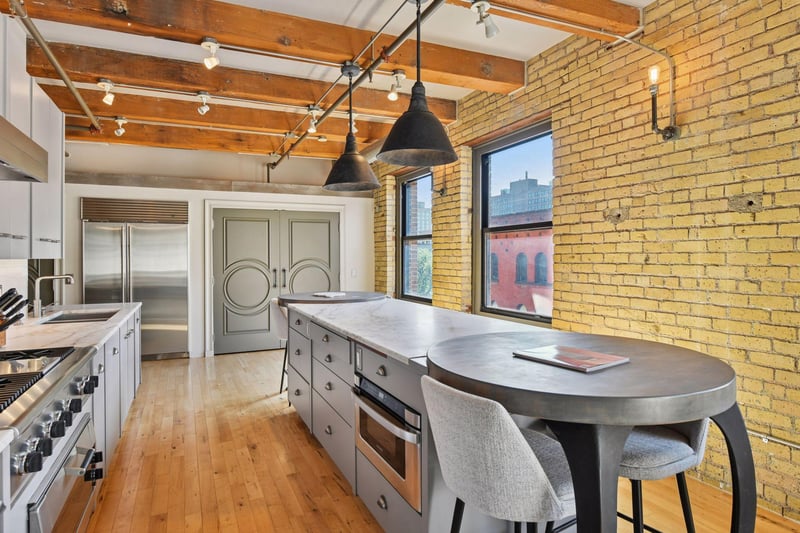 406 Wacouta St #412, Saint Paul, MN 55101