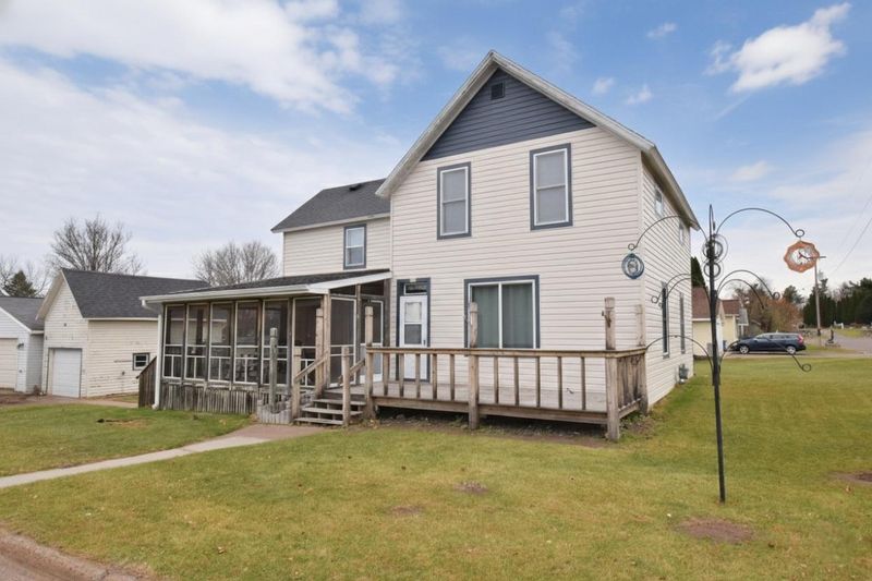 214 S Brad St, Grantsburg, WI 54840