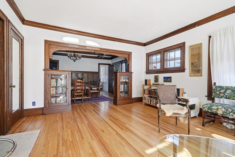 1485 Portland Ave, Saint Paul, MN 55104