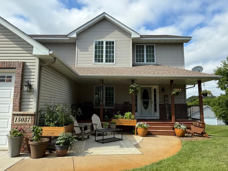 15037 Staples St NE, Ham Lake, MN 55304