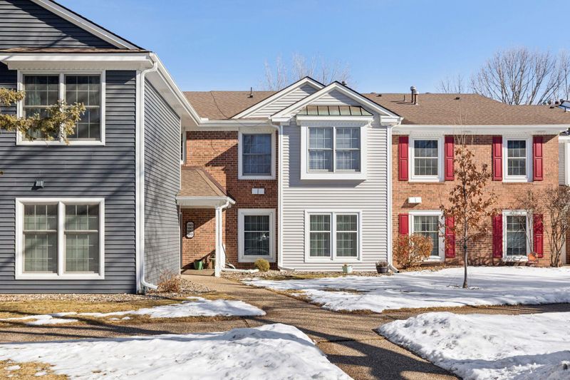 10905 S Rhode Island Ave S, Bloomington, MN 55438