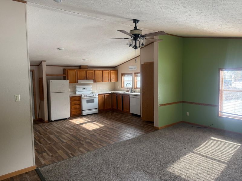 1584 Devils Lake Dr, Mora, MN 55051