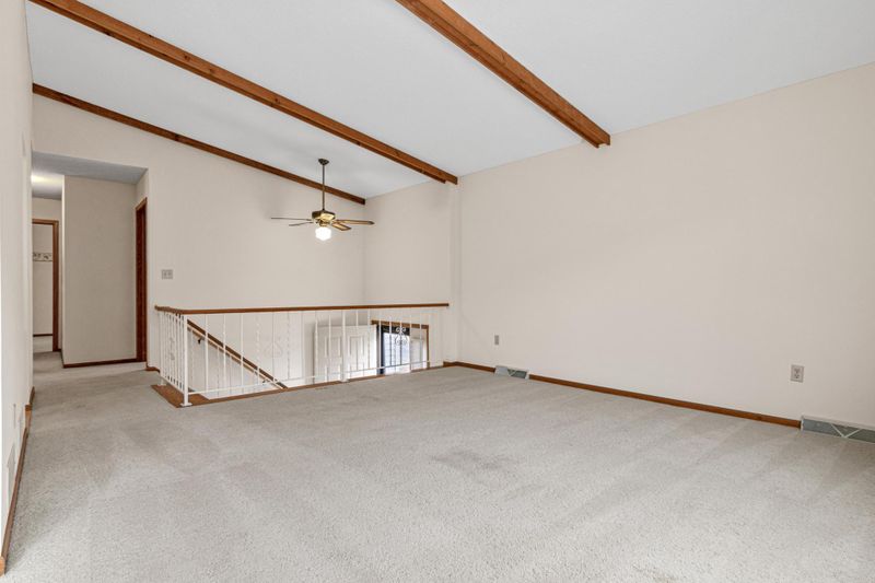 1349 Ashland Pl, Cambridge, MN 55008