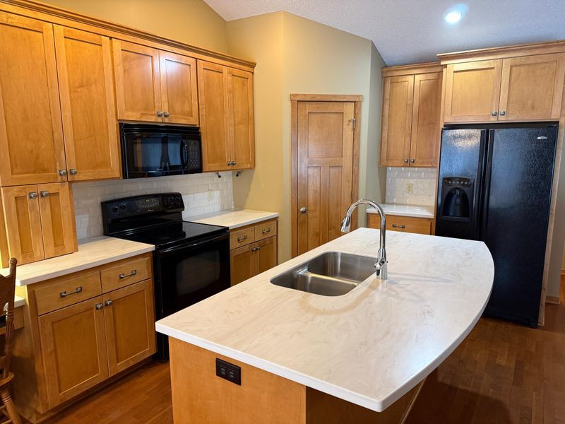 1322 Shady Ln, Princeton, MN 55371
