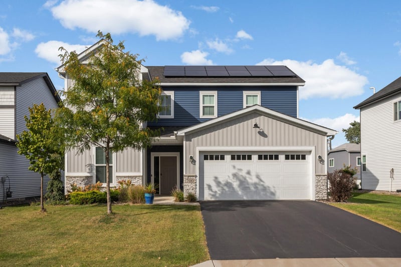 700 68th Ln N, Brooklyn Center, MN 55430