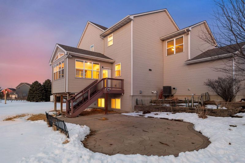 3432 Baneberry Cir, Shakopee, MN 55379