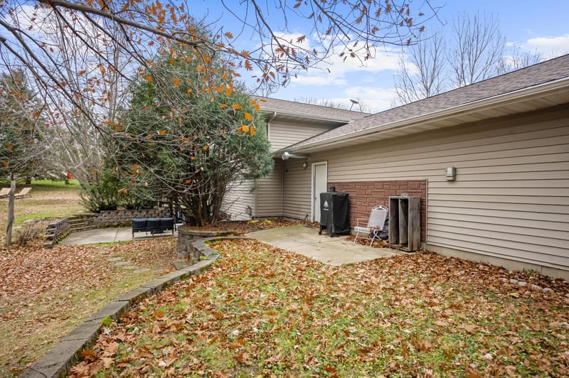 7437 Sandhill Ter NE, Carlos, MN 56319