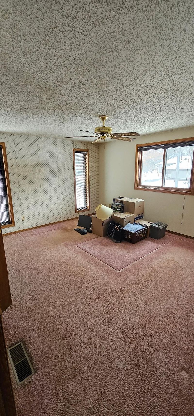 10430 Lever St NE, Circle Pines, MN 55014