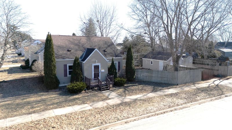 101 20th St SE, Austin, MN 55912