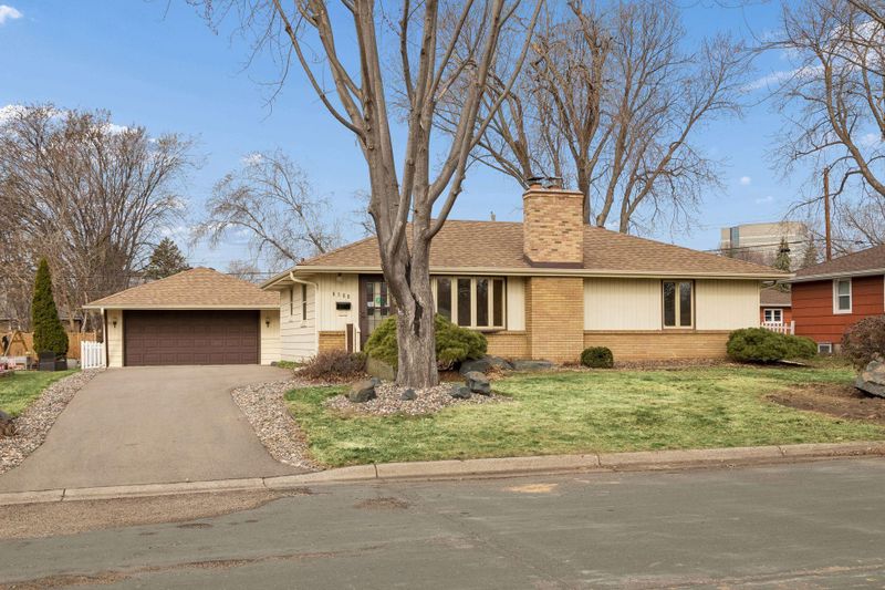 8308 Emerson Ave S, Bloomington, MN 55420