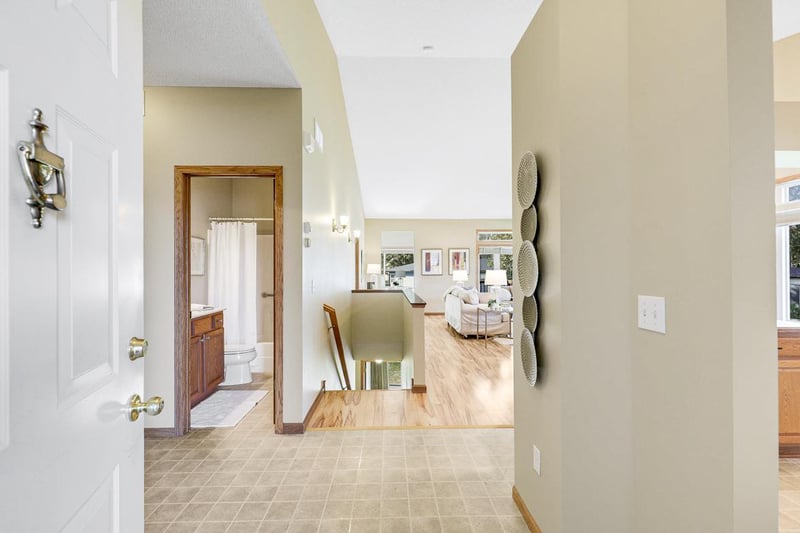 4725 Adair Ct, Crystal, MN 55429