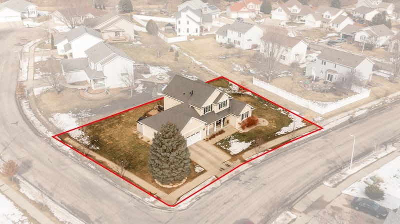 3269 Lake St NW, Rochester, MN 55901