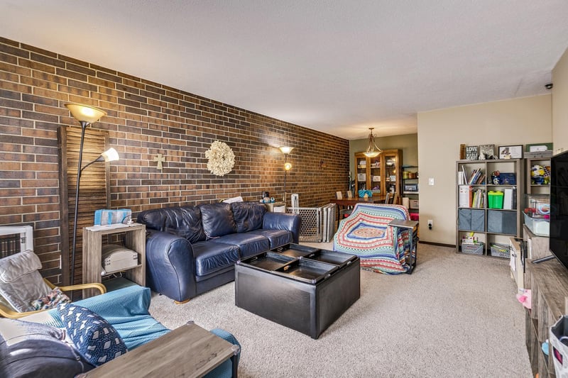 9400 Old Cedar Ave S #119, Bloomington, MN 55425