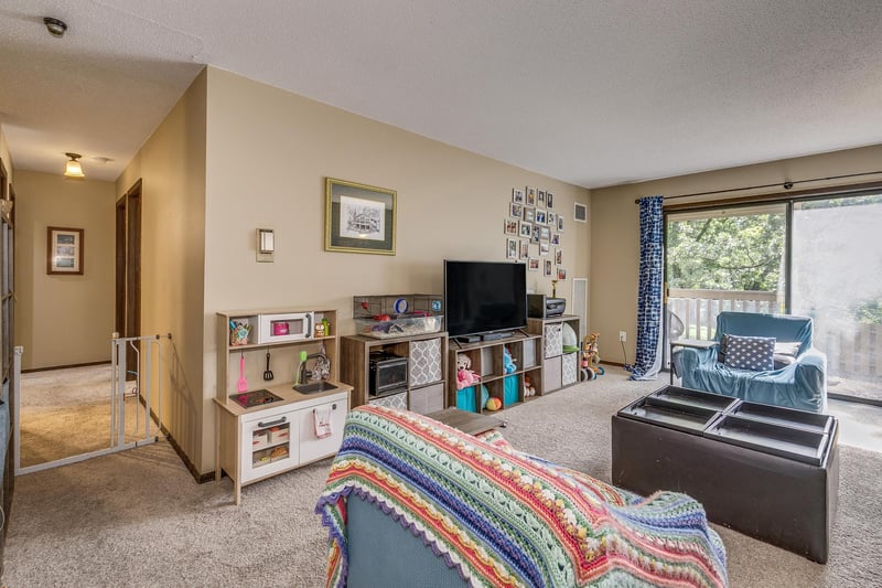 9400 Old Cedar Ave S #119, Bloomington, MN 55425