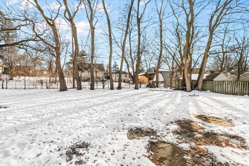 2714 9th Ave E, North Saint Paul, MN 55109