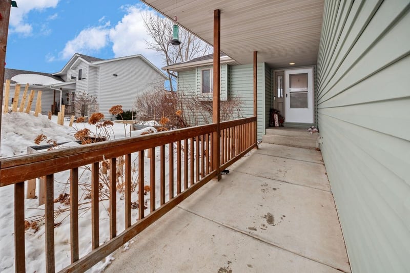 1107 9th St NE, Milaca, MN 56353