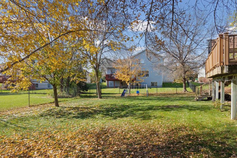 3343 Daylily Ave N, Brooklyn Park, MN 55443