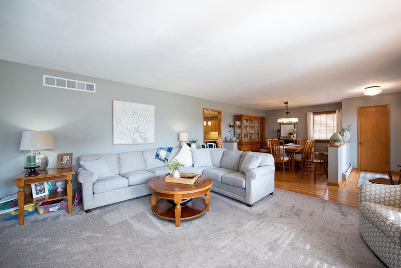 521 7th Ave NE, Waseca, MN 56093