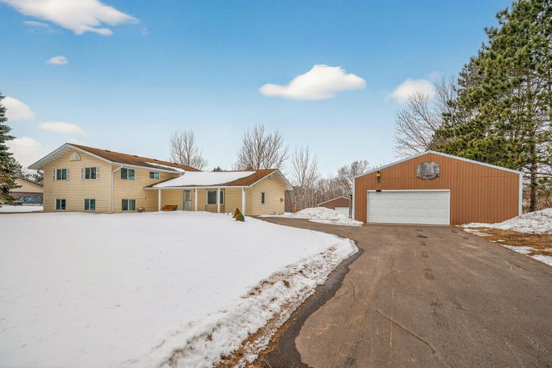 23056 Nightingale St NW, Saint Francis, MN 55070