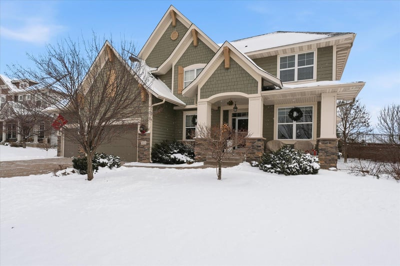 4212 Parkview Ln, Anoka, MN 55303