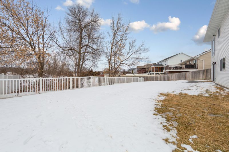 11514 Bristol Rd, Chisago City, MN 55013