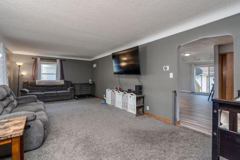 510 N 4th St, Le Sueur, MN 56058