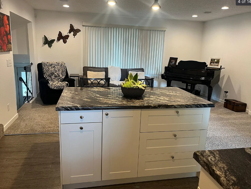 2128 Cedar Ln, Mound, MN 55364