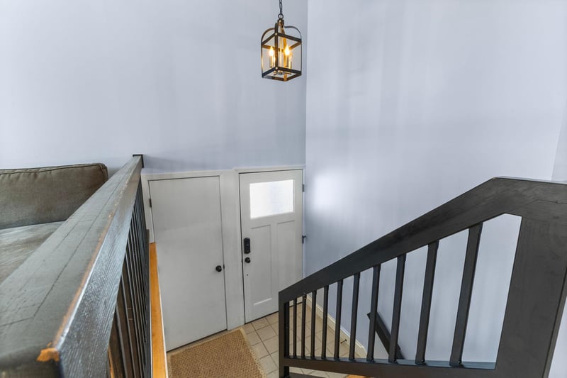 4393 Arden View Ct, Arden Hills, MN 55112