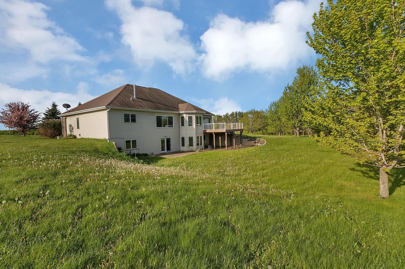 12446 190th St, Milaca, MN 56353