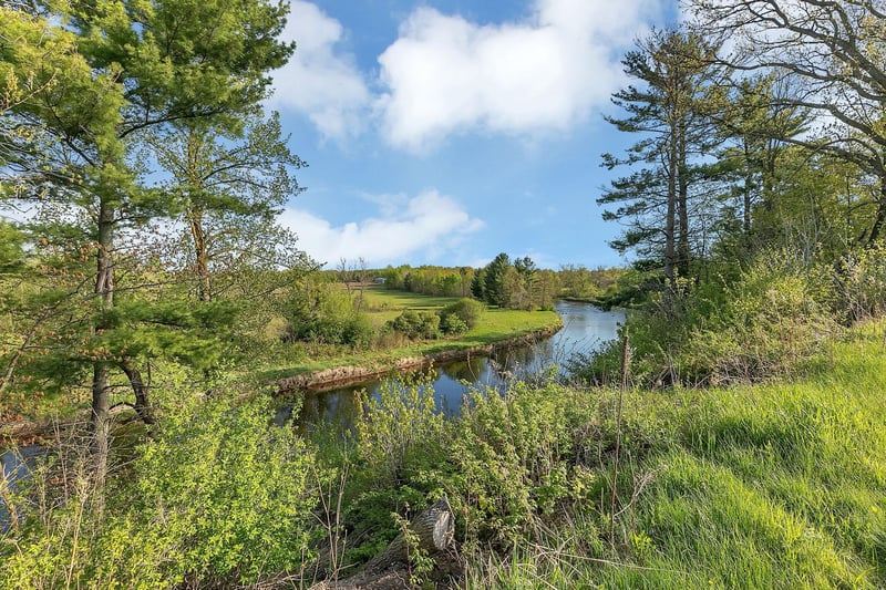 12446 190th St, Milaca, MN 56353